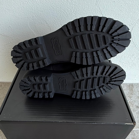 BRAND NEW Thursday Boot Company Legend Black Matte Chelsea Boot (Size 7) - Picture 8 of 13